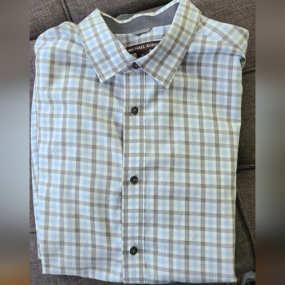 Michael Kors tailored fit buttondown dress shirt plaid design lightweight XL